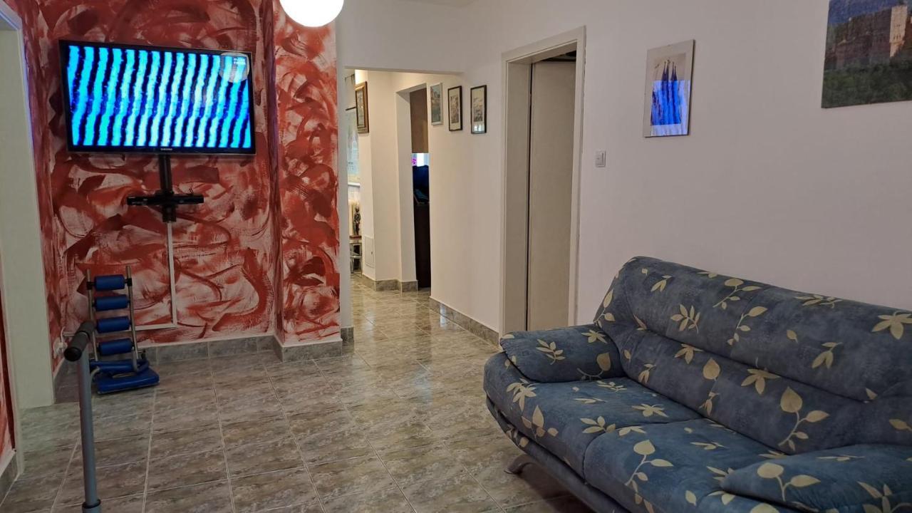 Daria Lorenzo * Timisoara
